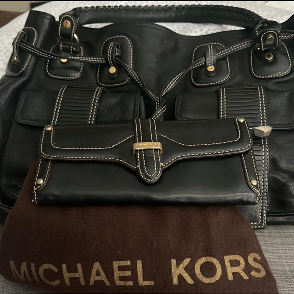 Michael Kors Collection Vintage Leather Satchel w/Wallet & Dust Bag 😎